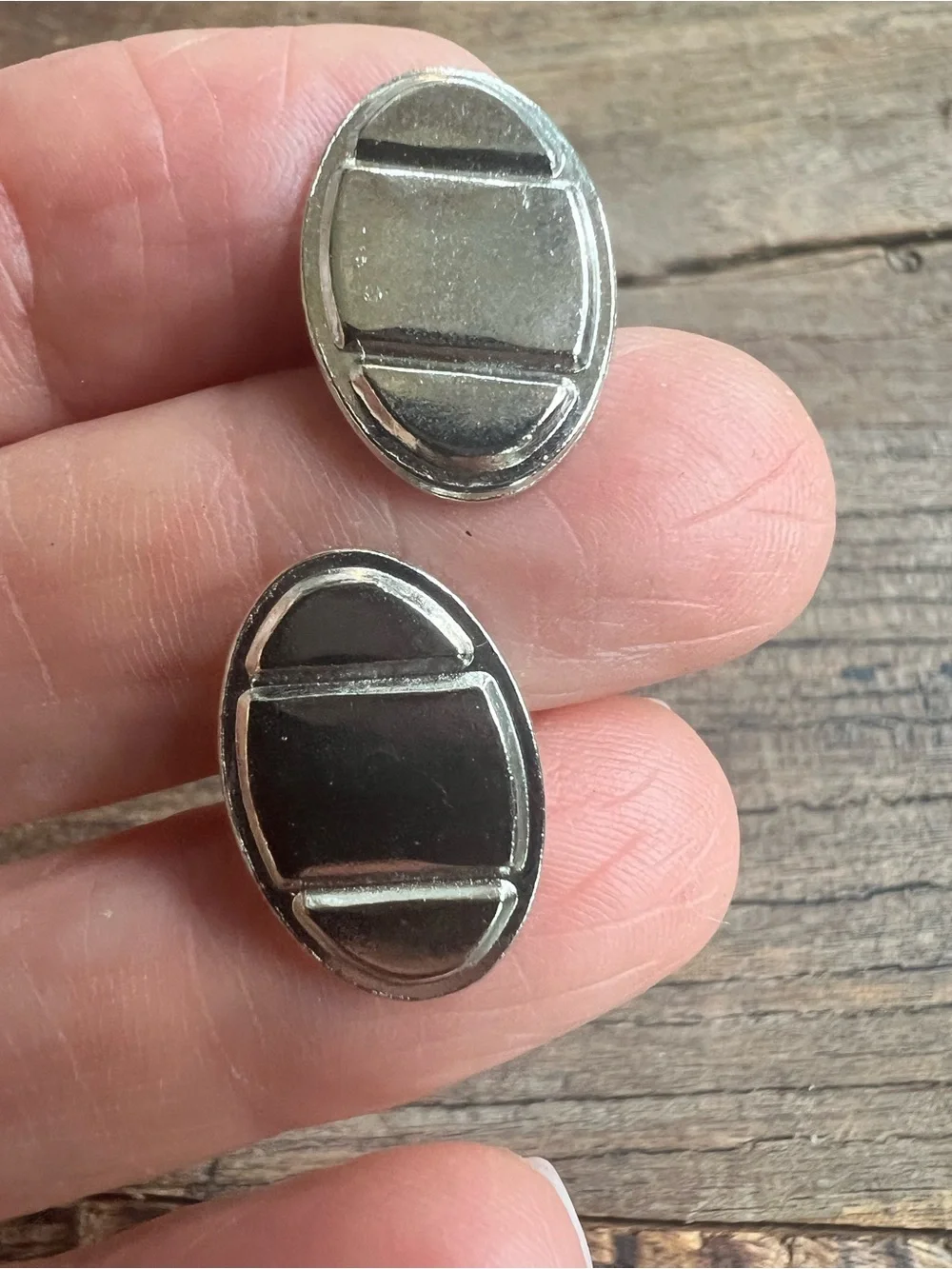 Oval Silver Vintage-Style Cufflinks